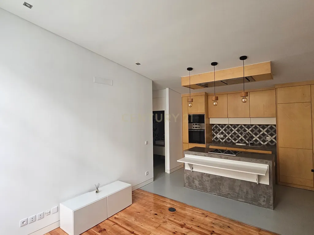 Apartamento Novo T1 - Luminoso com Logradouro em Campanhã – Porto - Image 5
