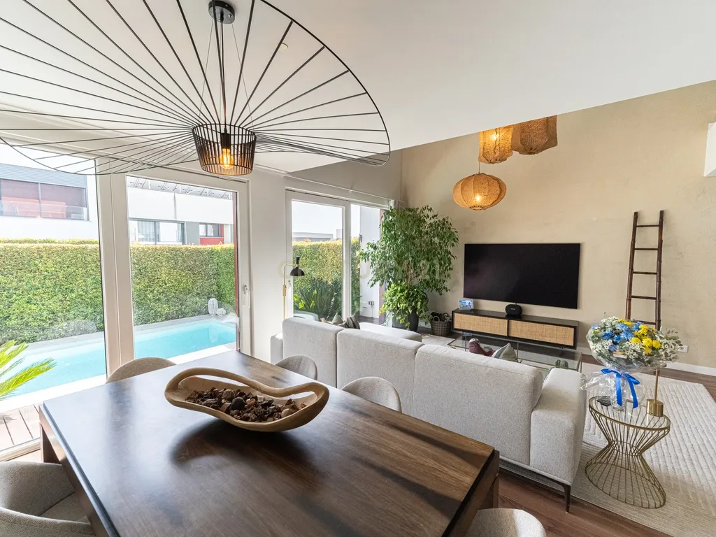 Moradia Geminada T4 em Carcavelos, Sassoeiros - Image 18
