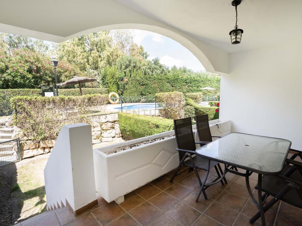 Casa de Luxo em Andalucía com Vista para a Montanha e Piscina - Image 5