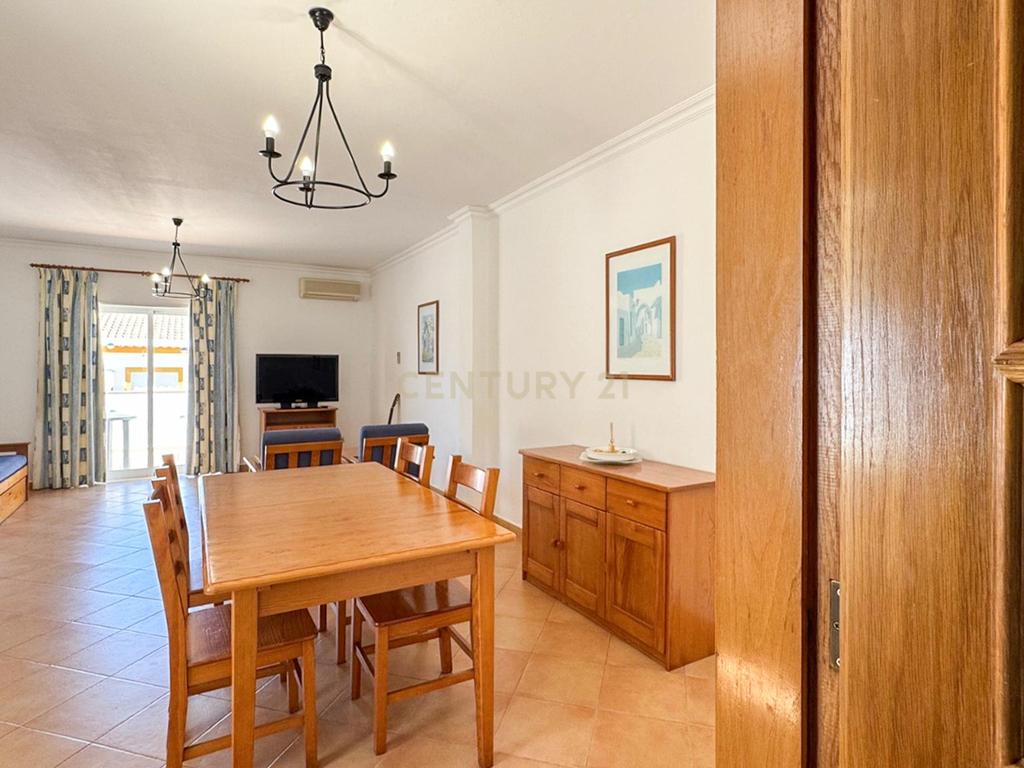 Apartamento T1 a 150m da Praia da Luz – Oportunidade Única! - Image 9