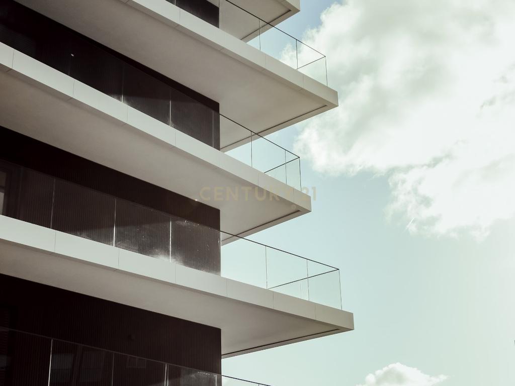 T3 Novo em Ferreiros, Braga | Suíte e 2 Quartos com Closet e Varanda Panorâmica - Image 22