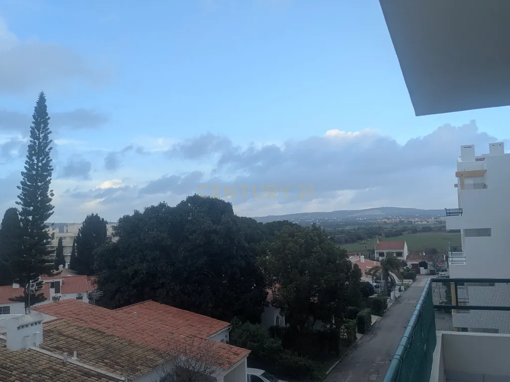 Venda de propriedade com usufruto temporário por 5 anos - T2 em Albufeira/Vila Moura - a poucos metros da praia da Falésia - Image 26