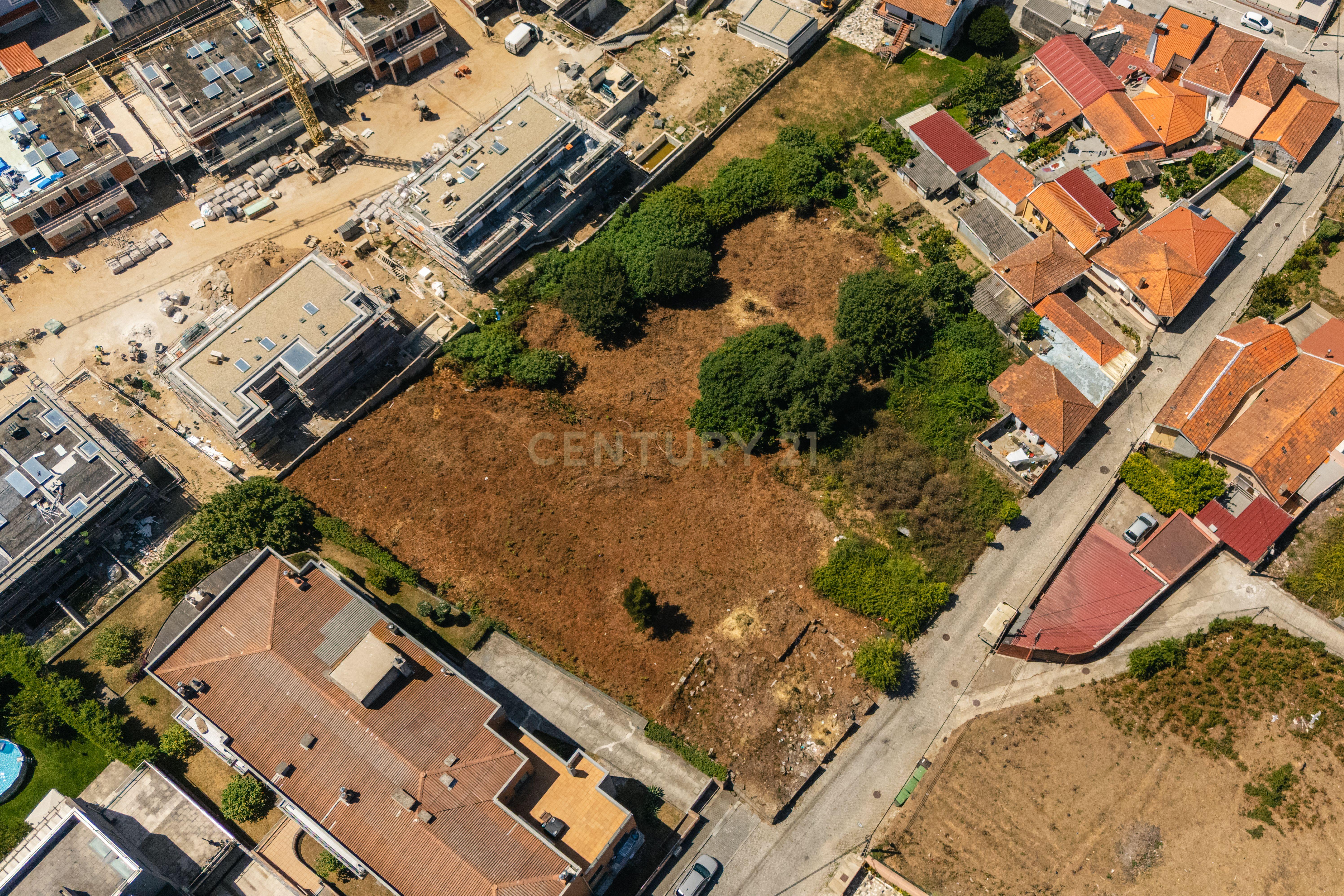 Fotografia 4 de Terreno com Projeto Aprovado em Canidelo, Vila Nova de Gaia