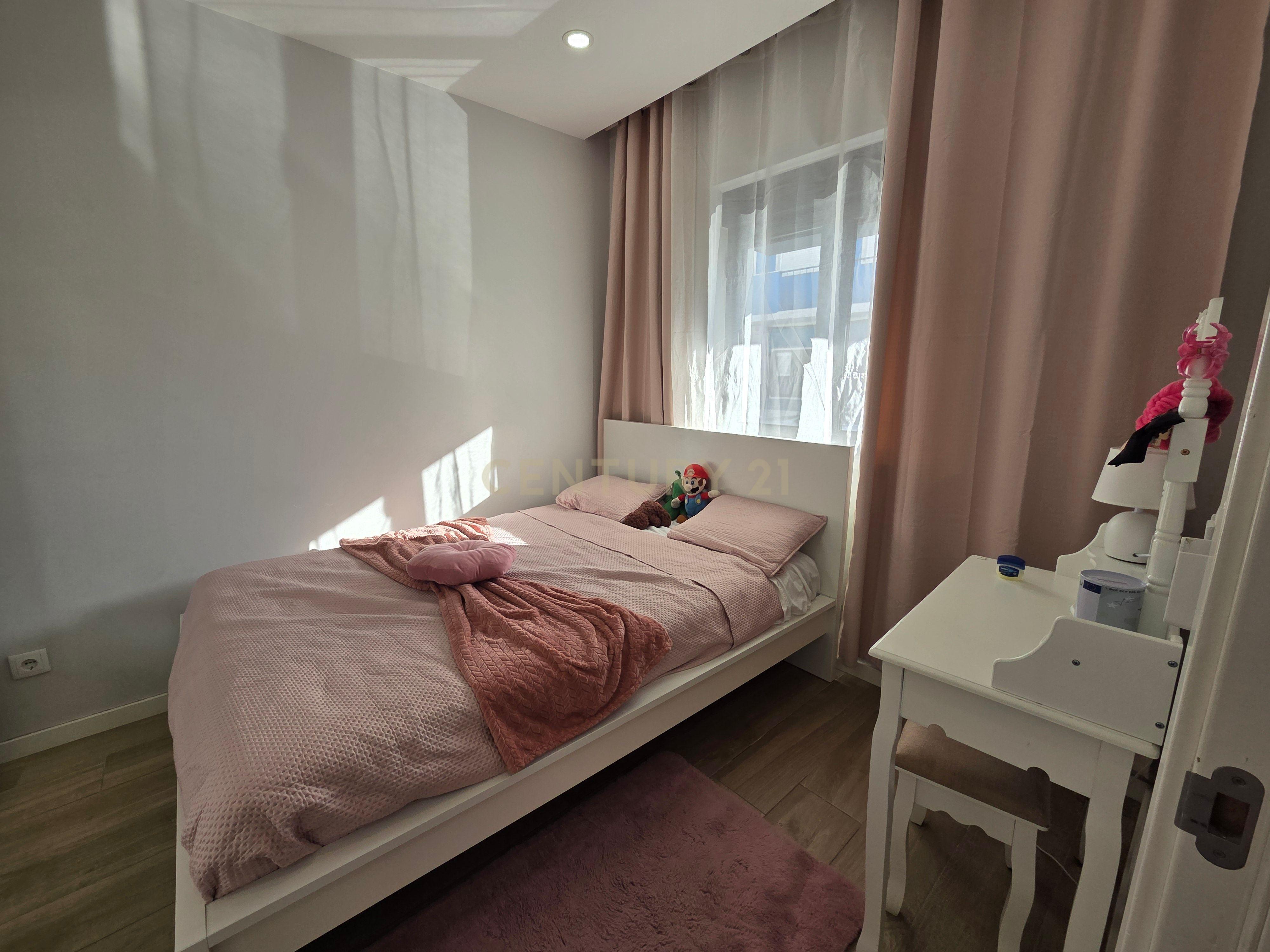 Fotografia 12 de Moradia T3 remodelada – Torre da Marinha, Seixal