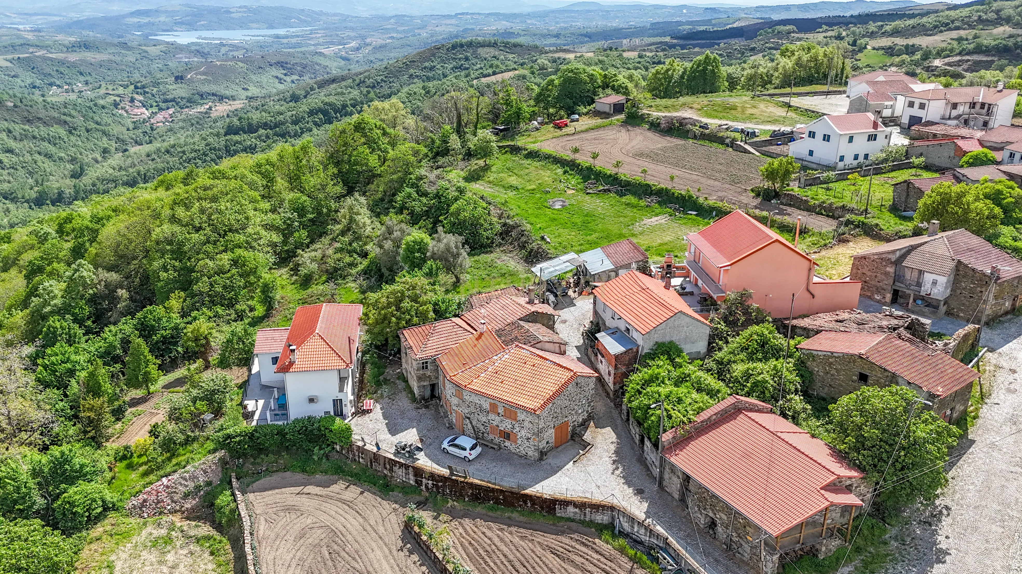 Moradia T3 à venda em Rebordainhos e Pombares, Bragança — foto 23