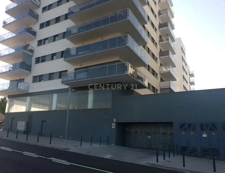 undefined - Image 1