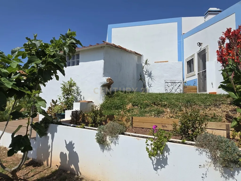 Moradia Renovado com Terraço e Jardim Caixaria - Torres Vedras - Image 40