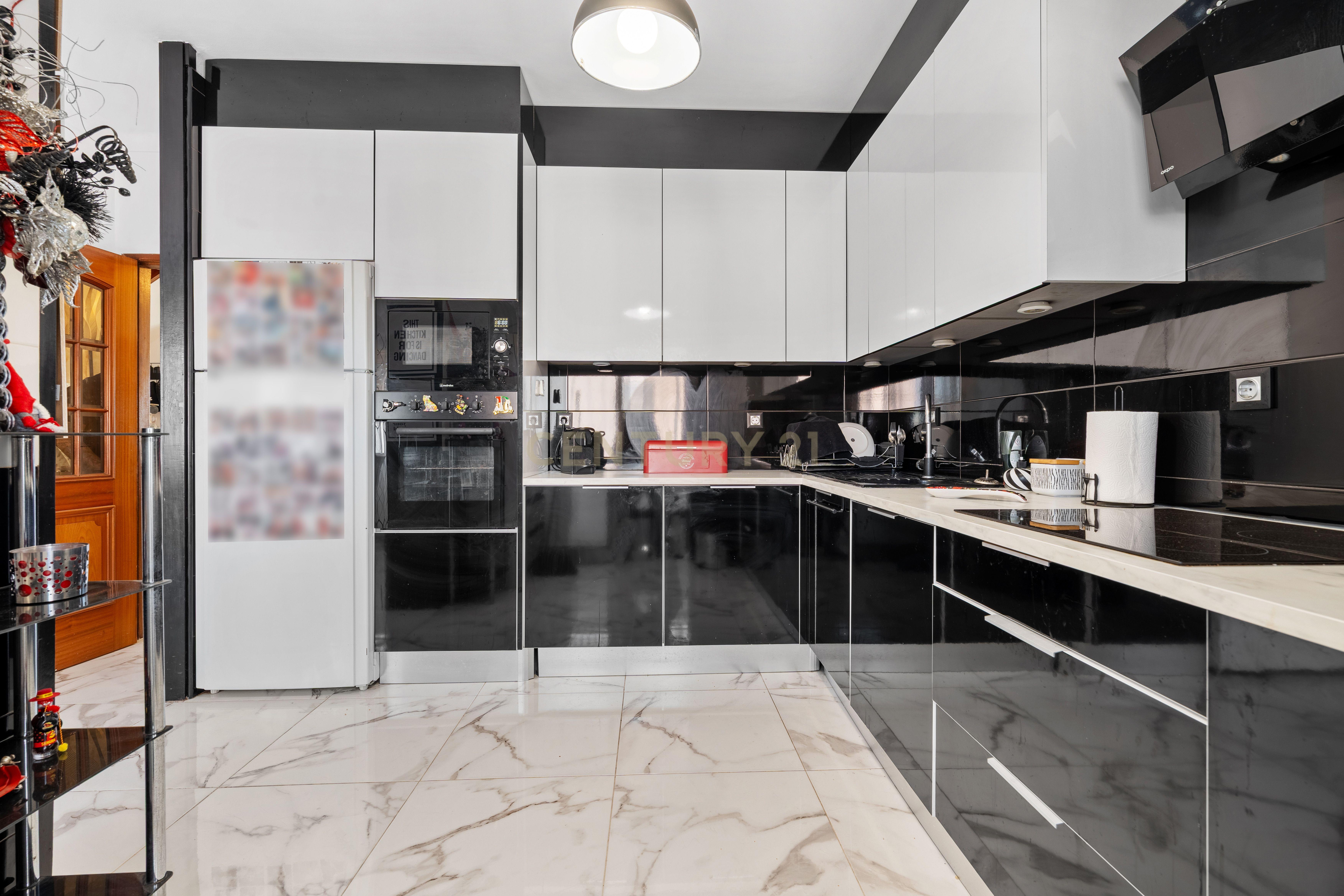 Apartamento T6+ em Alto do Seixalinho, Santo André e Verderena, €549.000