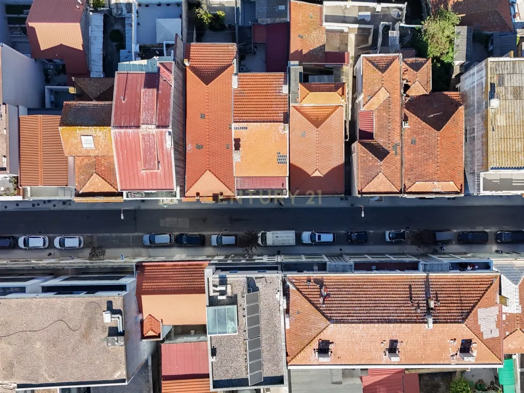 Apartamento T4 Duplex com terraço e logradouro | Matosinhos - Image 29