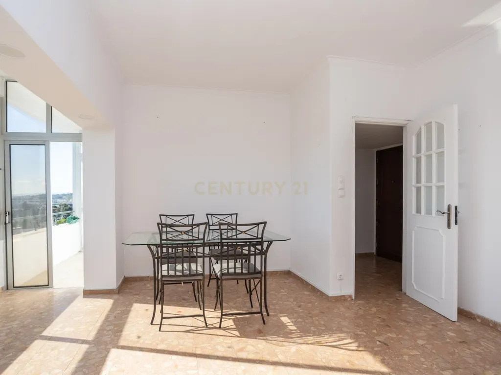 Apartamento T3 em Almada com Excelente Localização - Image 20