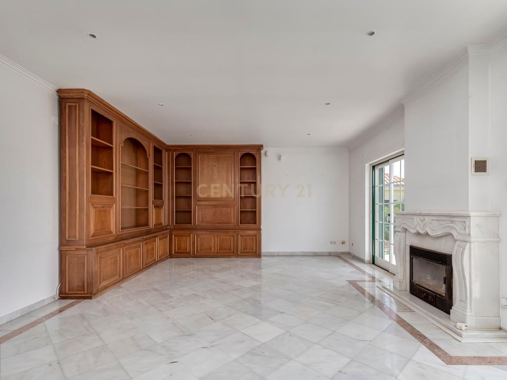 Moradia V5 em Morelinho, Sintra - Image 31
