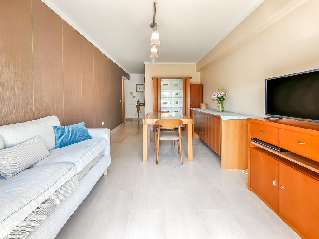 Apartamento T2 nos Olivais Sul - Image 7