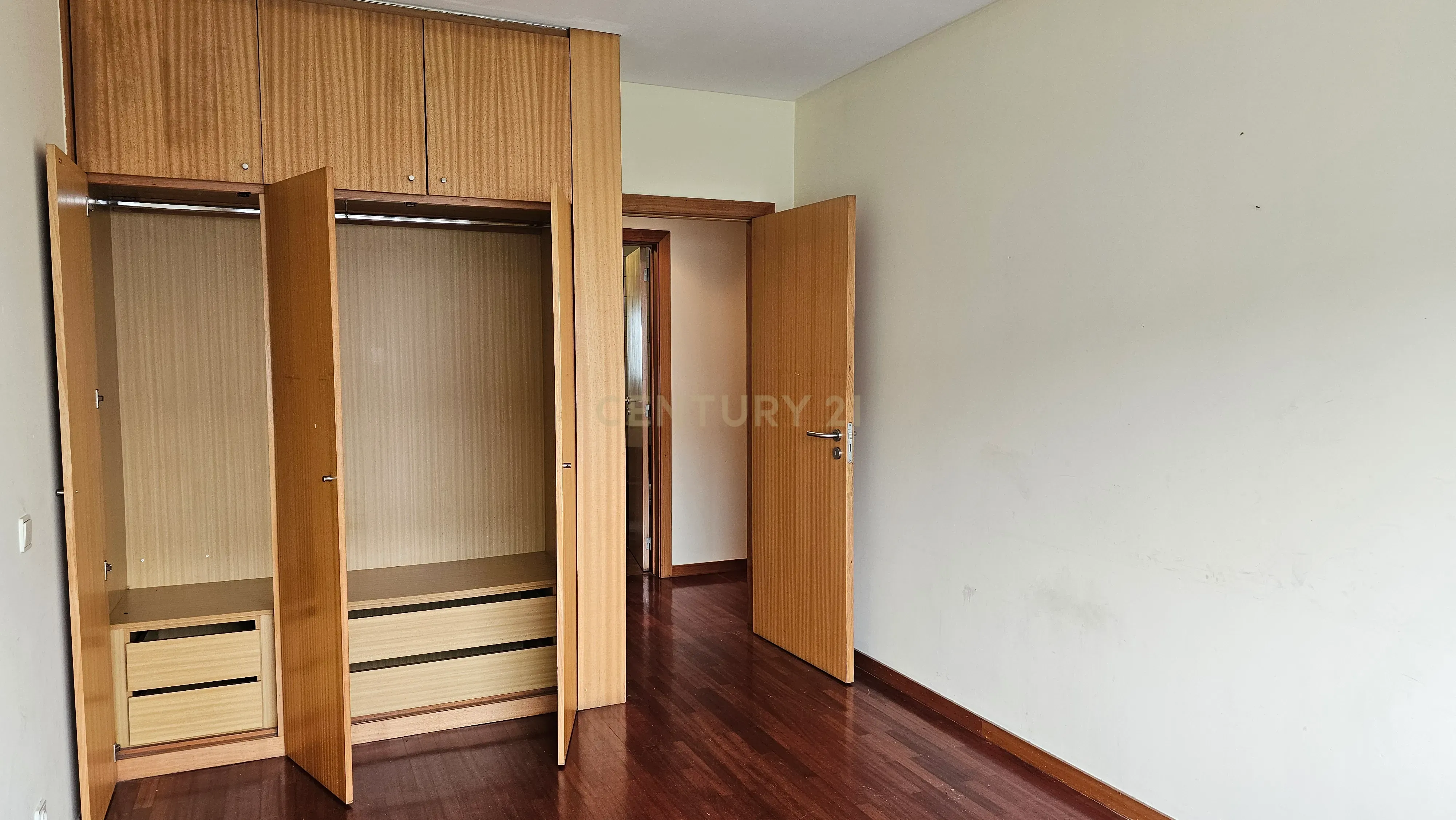 Apartamento T4 Leça do Balio, Matosinhos - Image 17