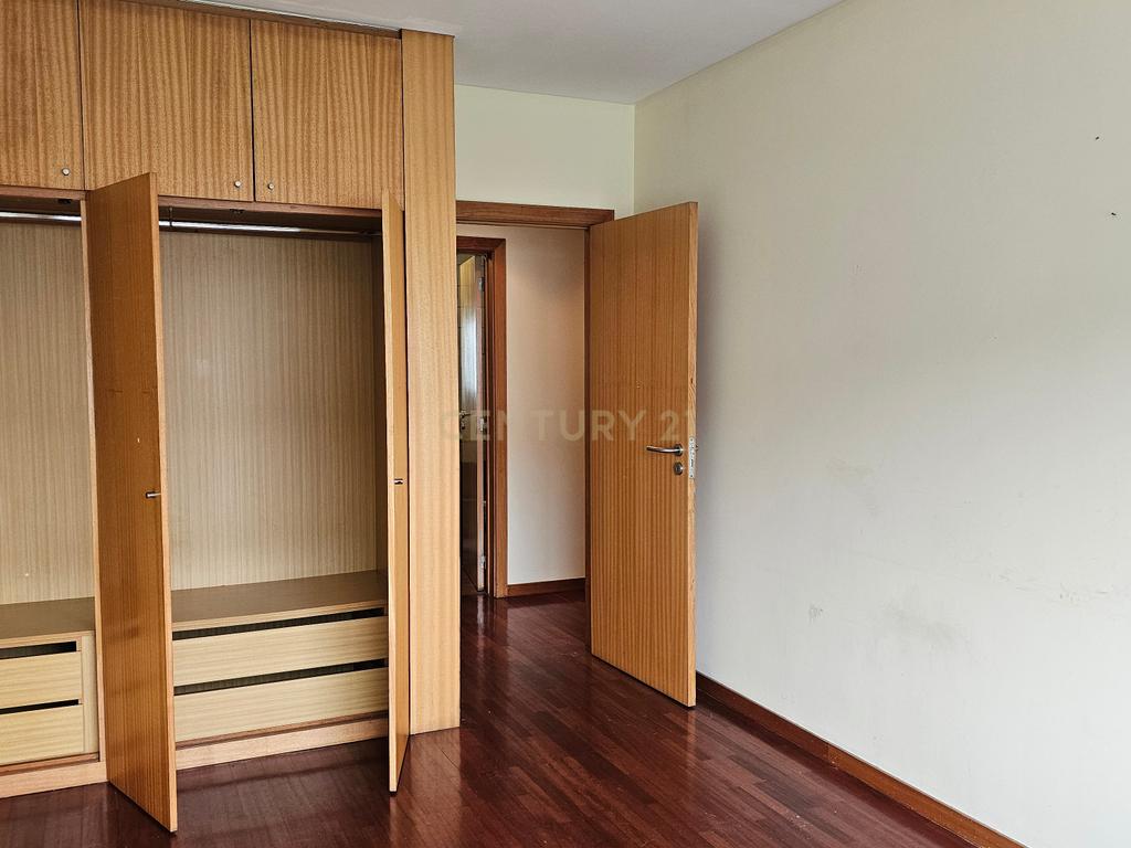 Apartamento T4 Leça do Balio, Matosinhos - Image 17
