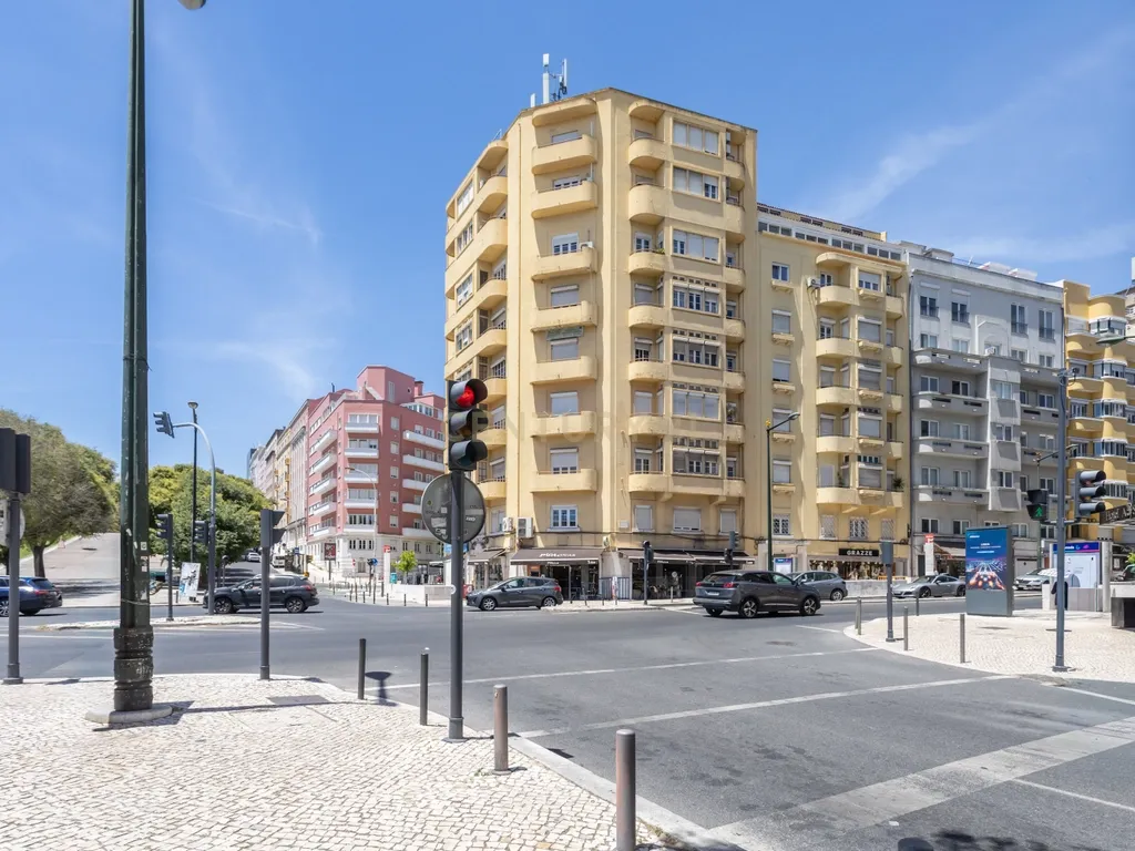 Oportunidade de negócio absolutamente única em Lisboa ! - Image 42