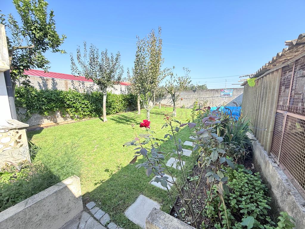 🏡 Moradia de charme junto aos Caminhos de Santiago — Localização privilegiada e elevado potencial de rentabilidade - Image 14
