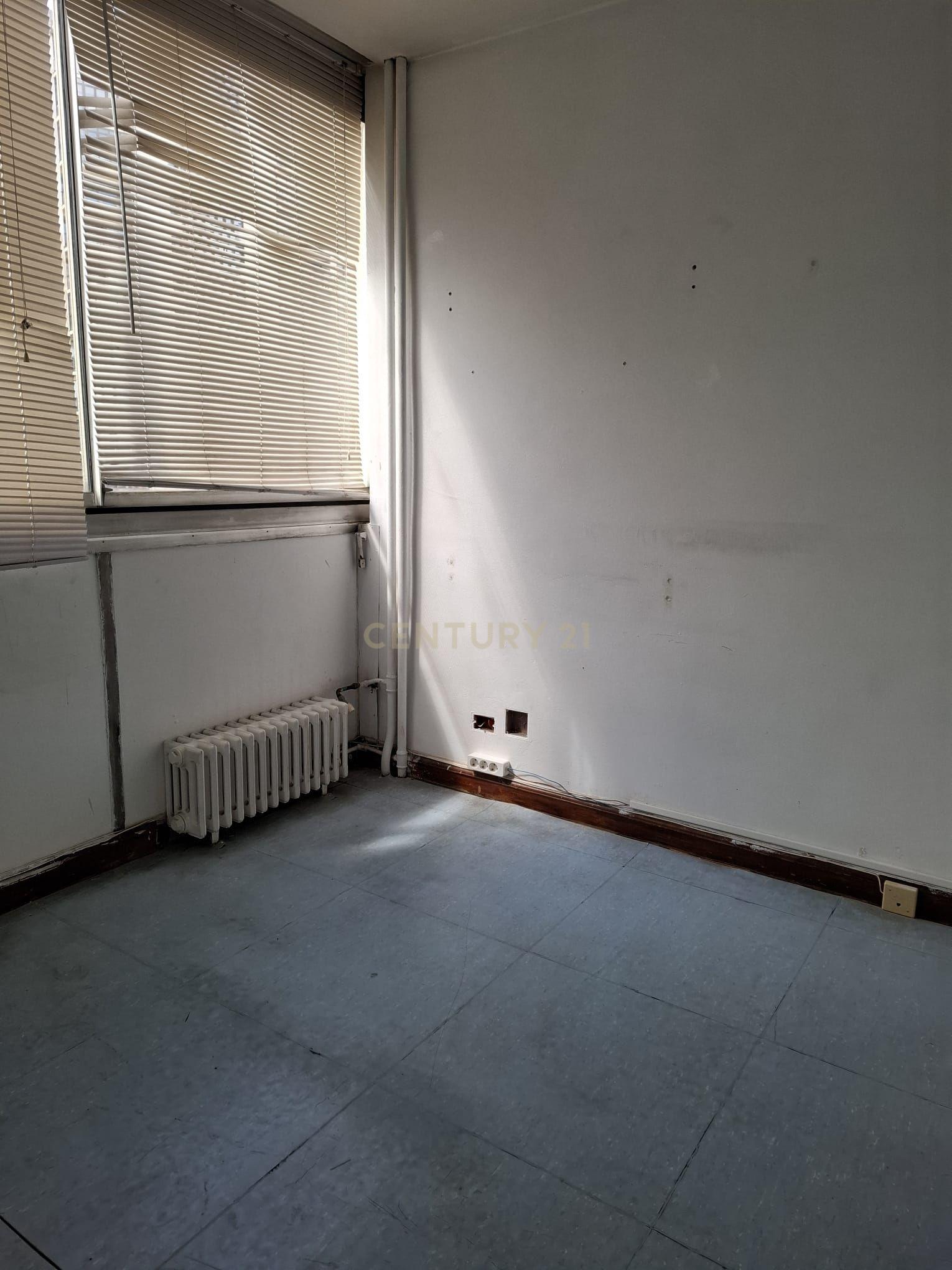 SE VENDE OFICINA EN EL CENTRO DE BILBAO - Image 6