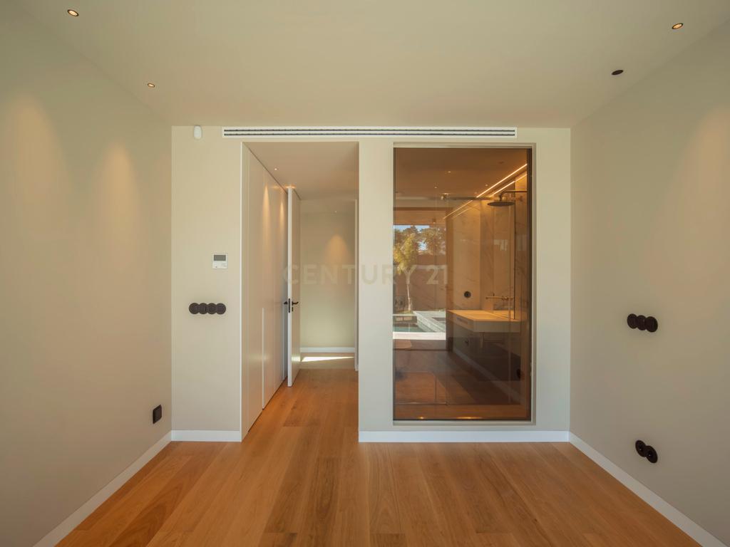 Moradia T4 na Verdizela — Design, Luz e Piscina num Terreno de 1.032 m² - Image 24