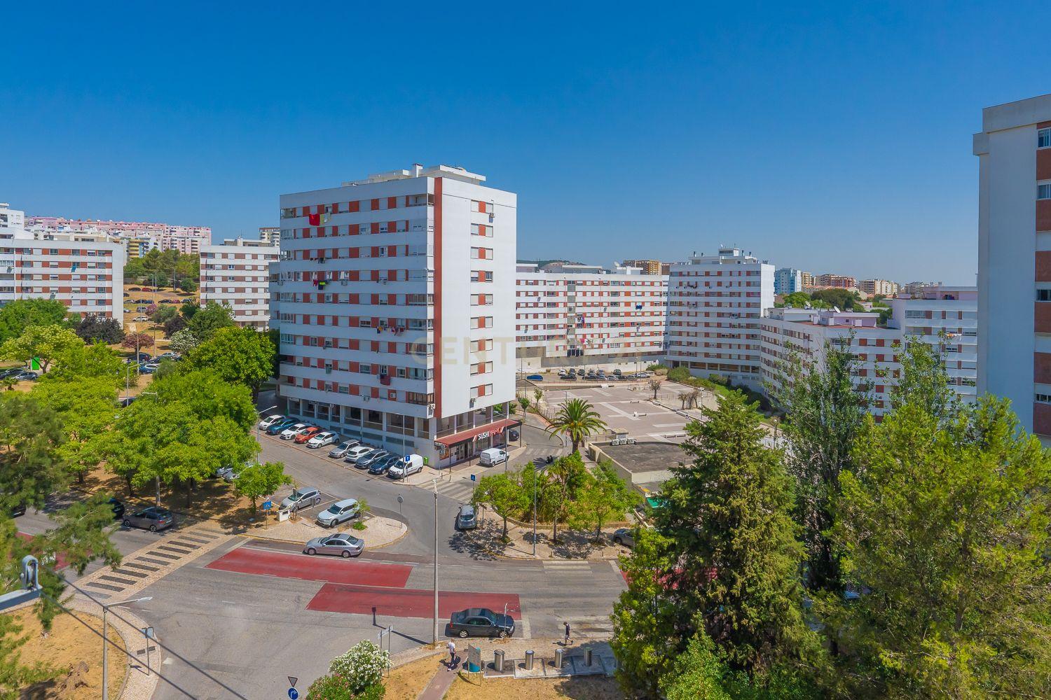 Fotografia 5 de Apartamento T3 Póvoa de Santa Iria com elevador, boa localização