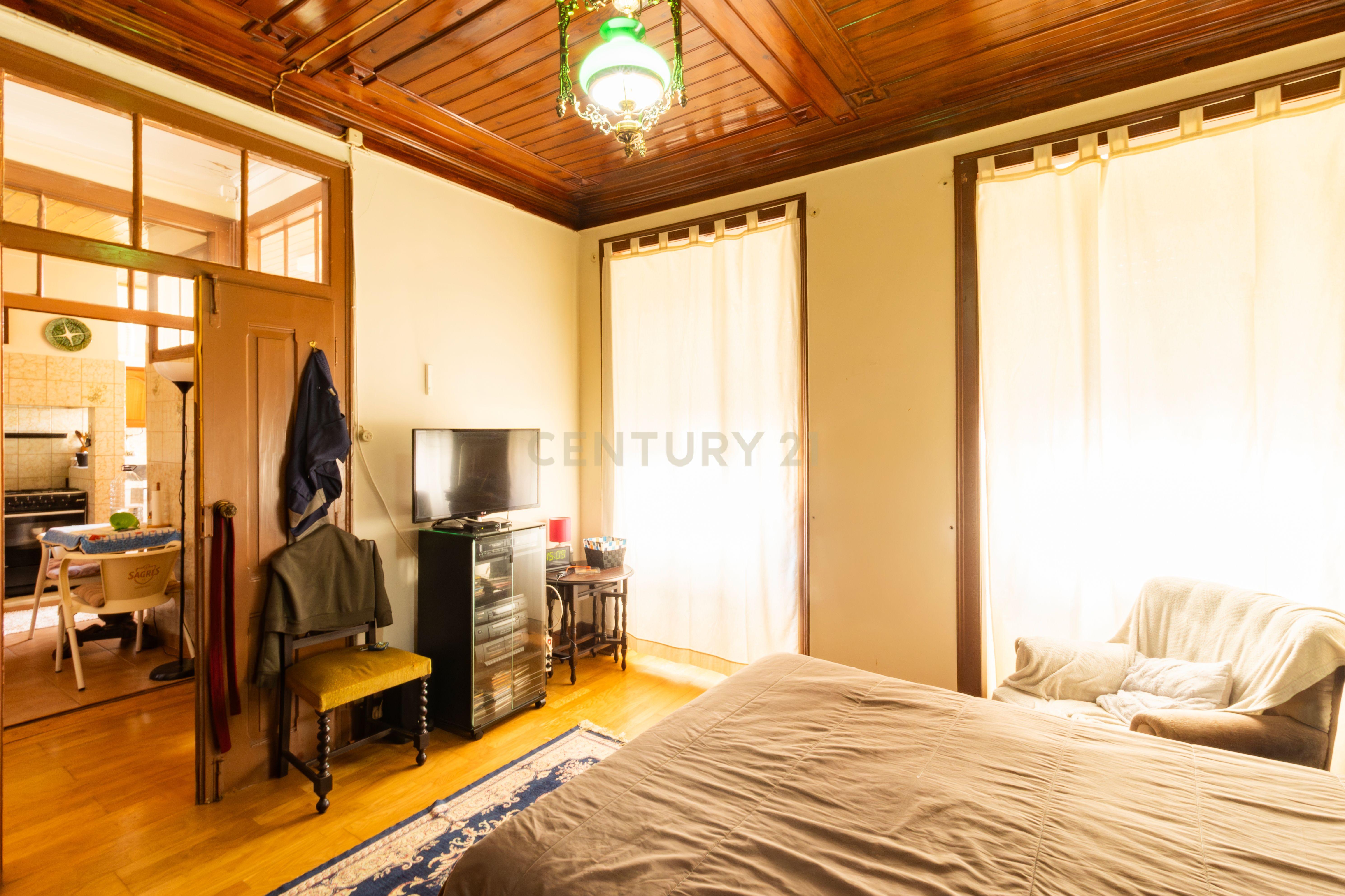 Apartamento Praça 5 Outubro Caldas da Rainha - Image 18