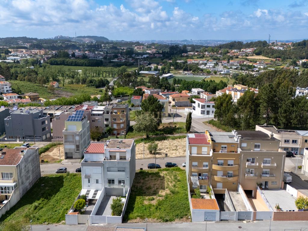 Terreno para construção de Moradia em Vila Nova de Gaia - Image 3
