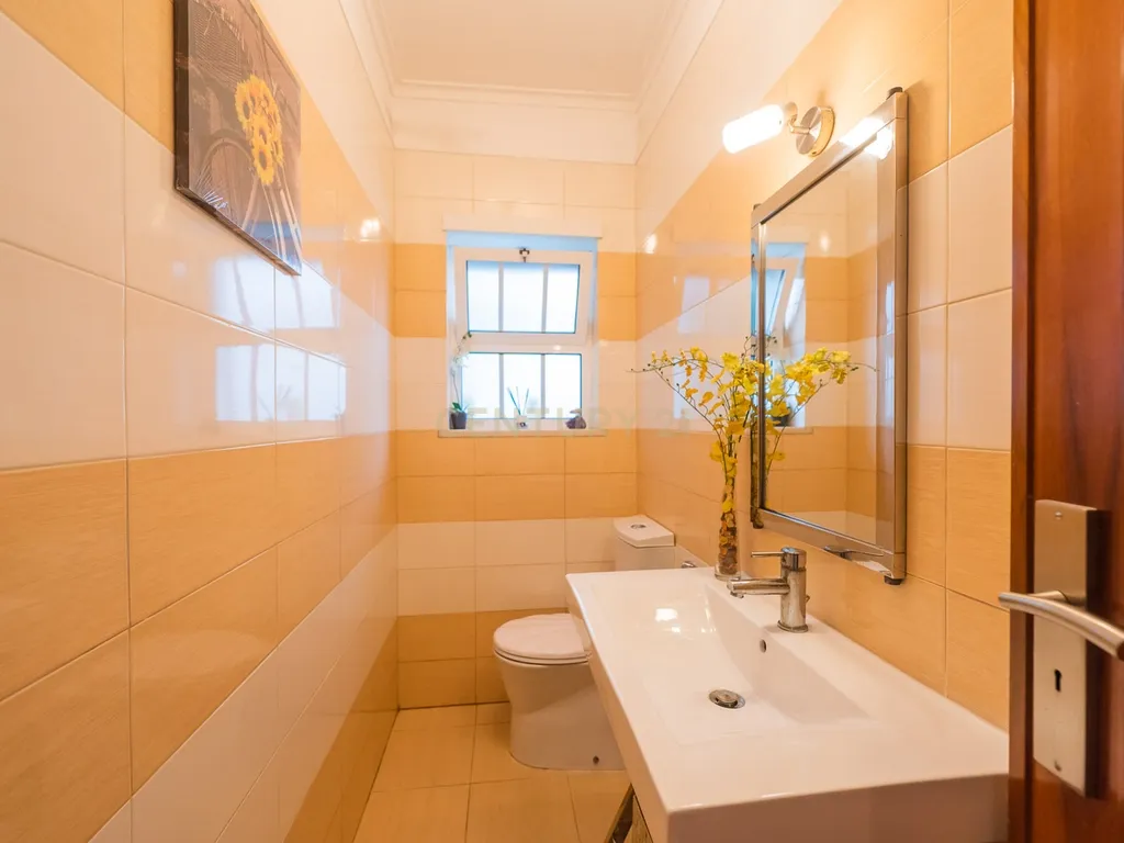 Moradia T4 com piscina | Cascais - Image 33