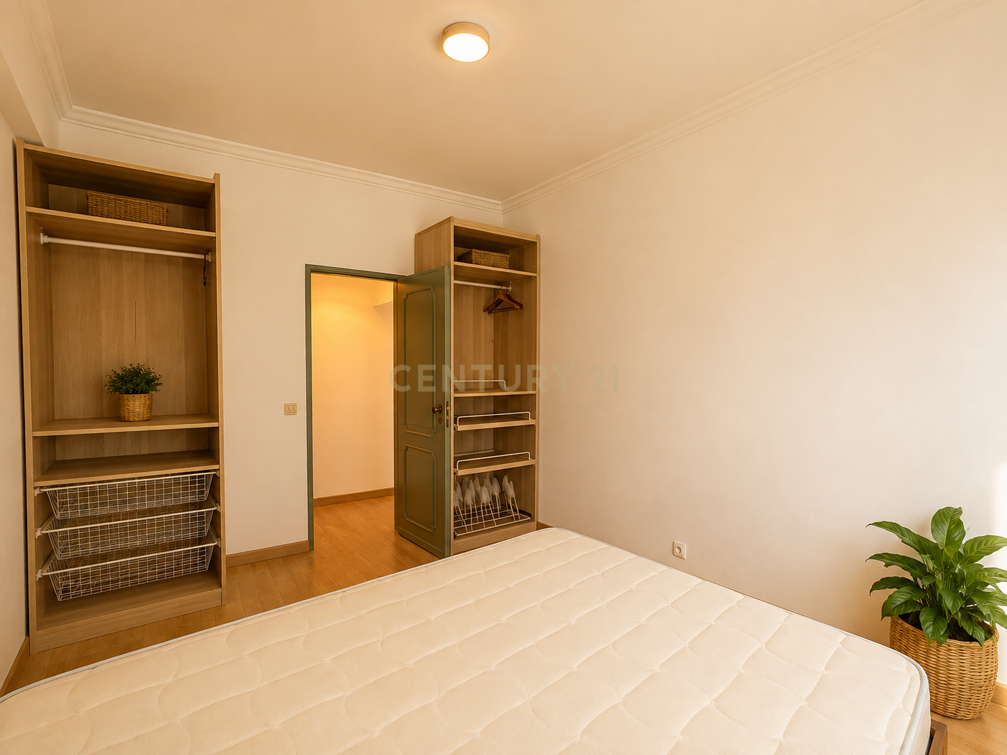Fotografia 12 de Apartamento T1 Remodelado para Arrendamento na Parede | A 3 minutos da Praia