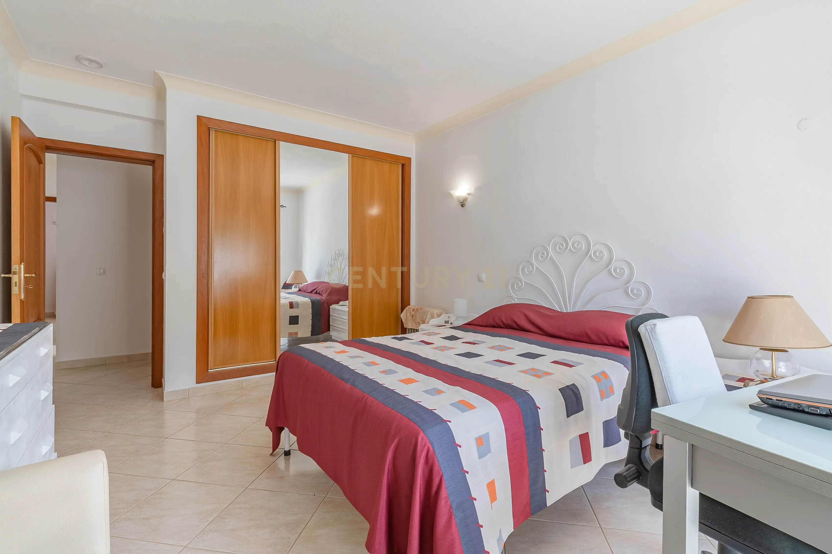 Casa Isolada em Lagos - Oportunidade Única por 795.000€ - Image 19
