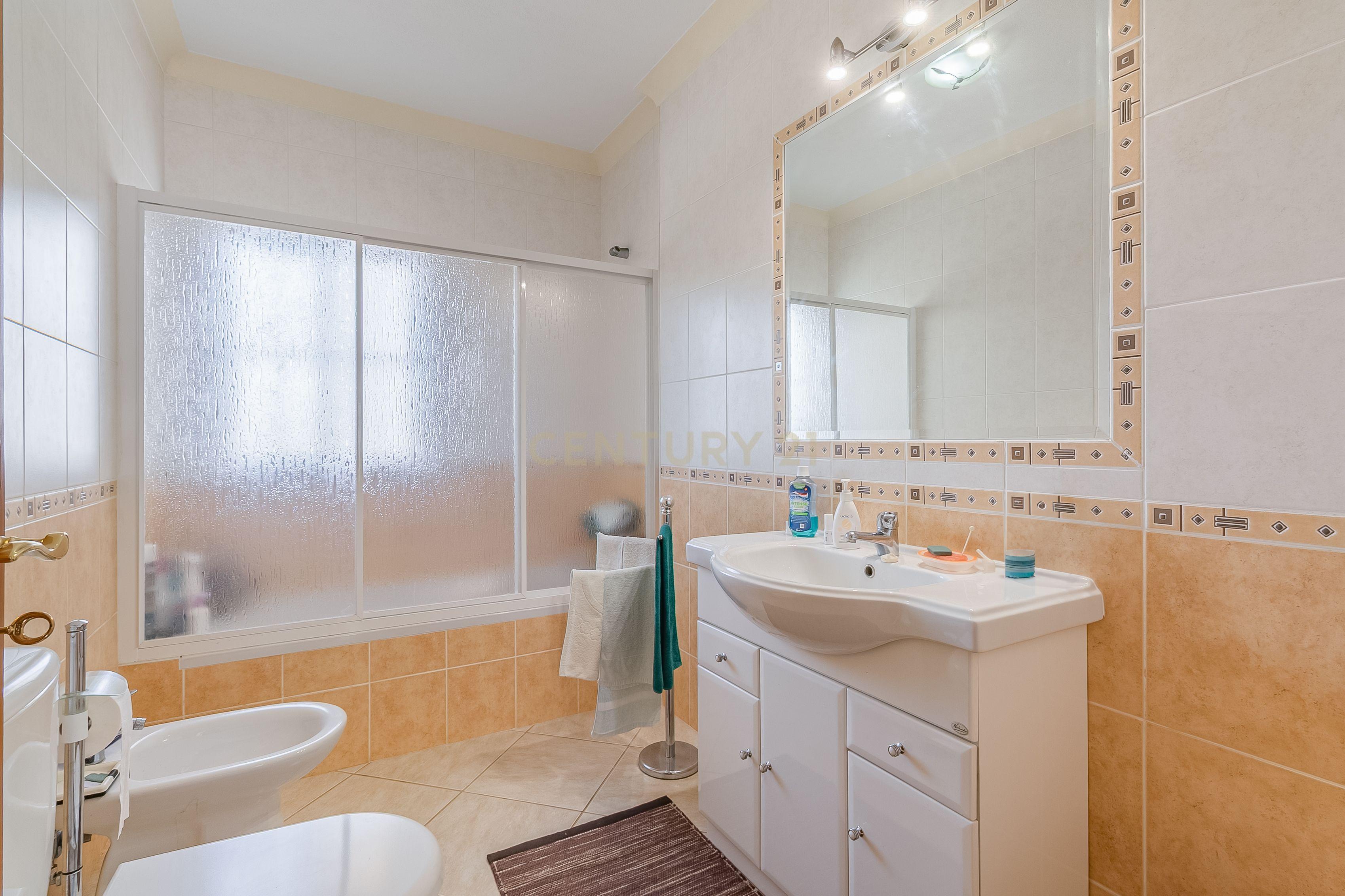 Casa Isolada em Lagos - Oportunidade Única por 795.000€ - Image 14