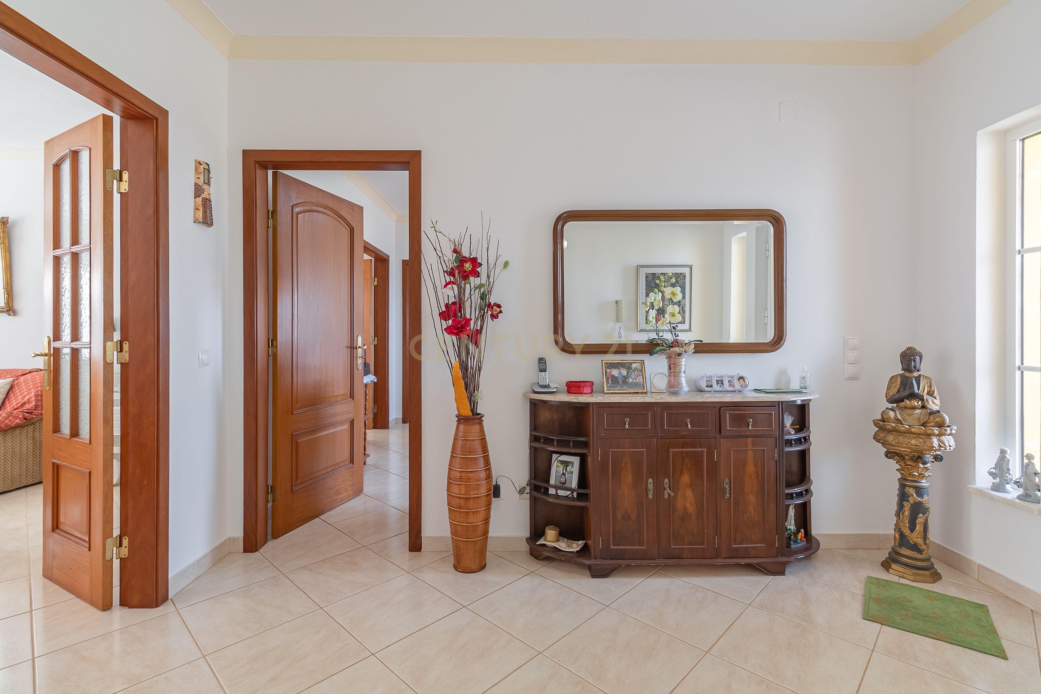 Casa Isolada em Lagos - Oportunidade Única por 795.000€ - Image 15