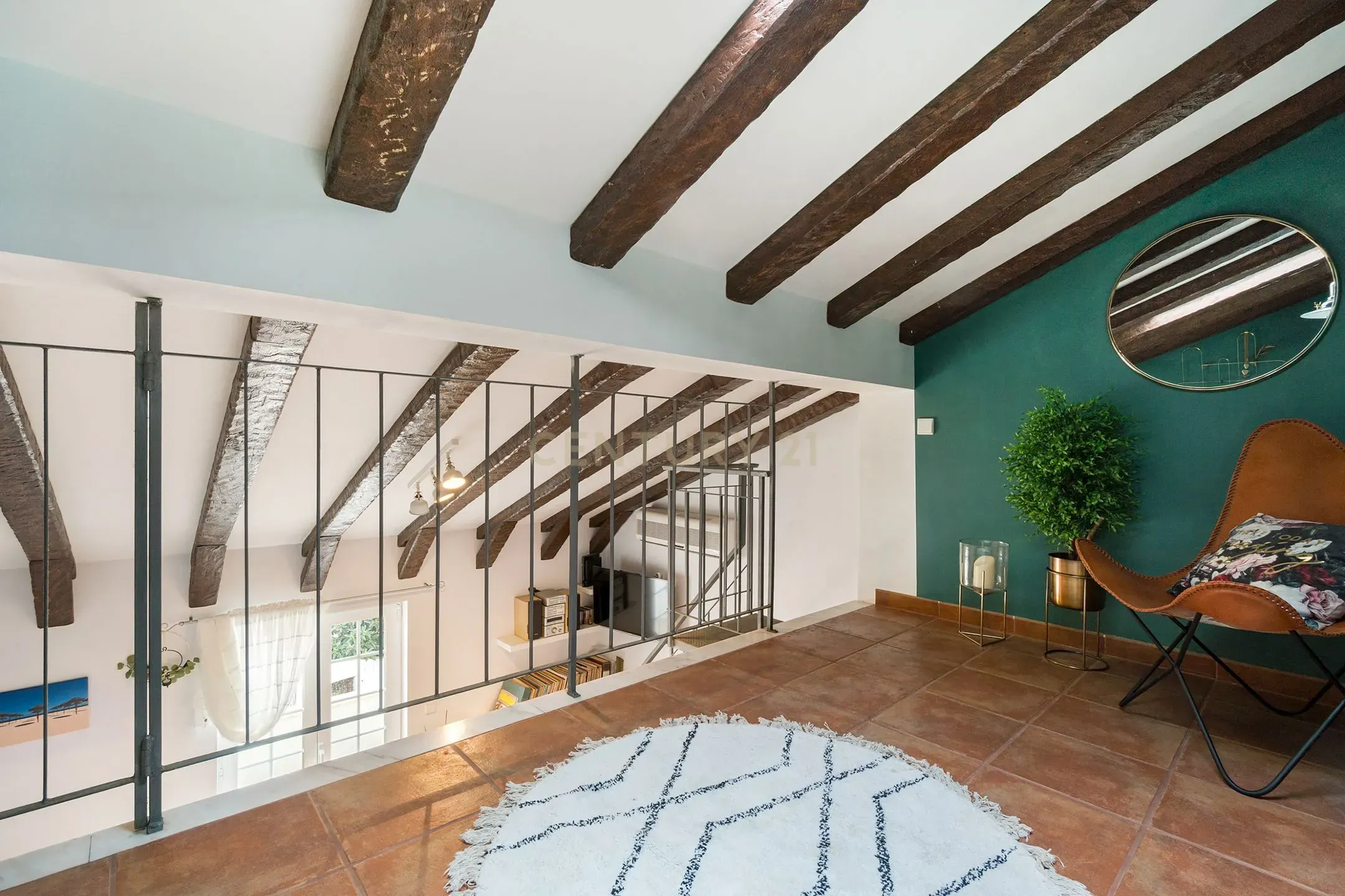 Casa Moderna em Altura com Jardim e Terraço - Image 12