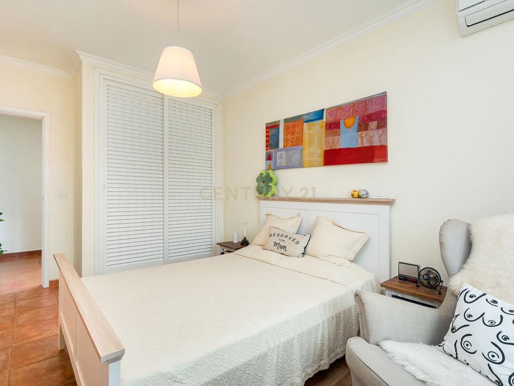 Casa Moderna em Altura com Jardim e Terraço - Image 21