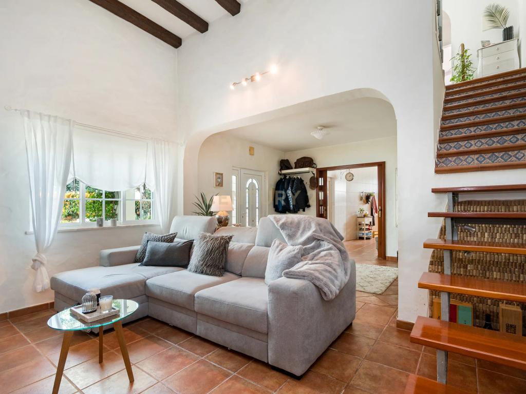Casa Moderna em Altura com Jardim e Terraço - Image 29