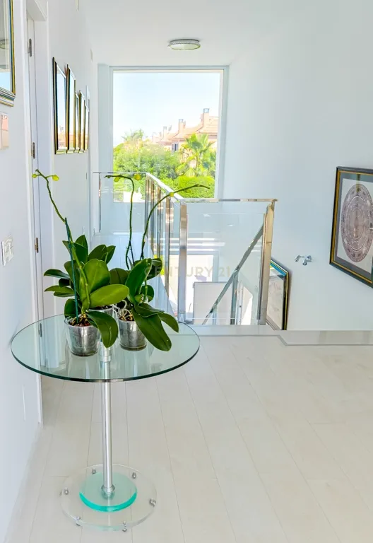MIRO — Moradia moderna e exclusiva em Gran Alacant - Image 18