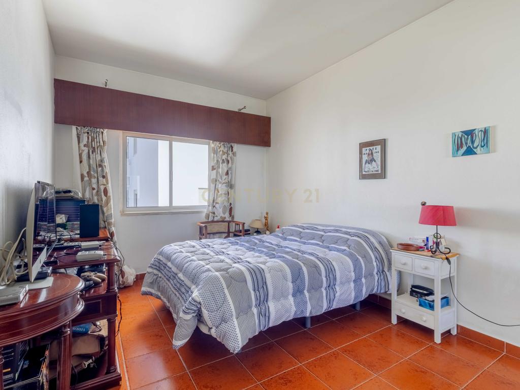 Apartamento T1, Vista Mar, Lagos - Image 8