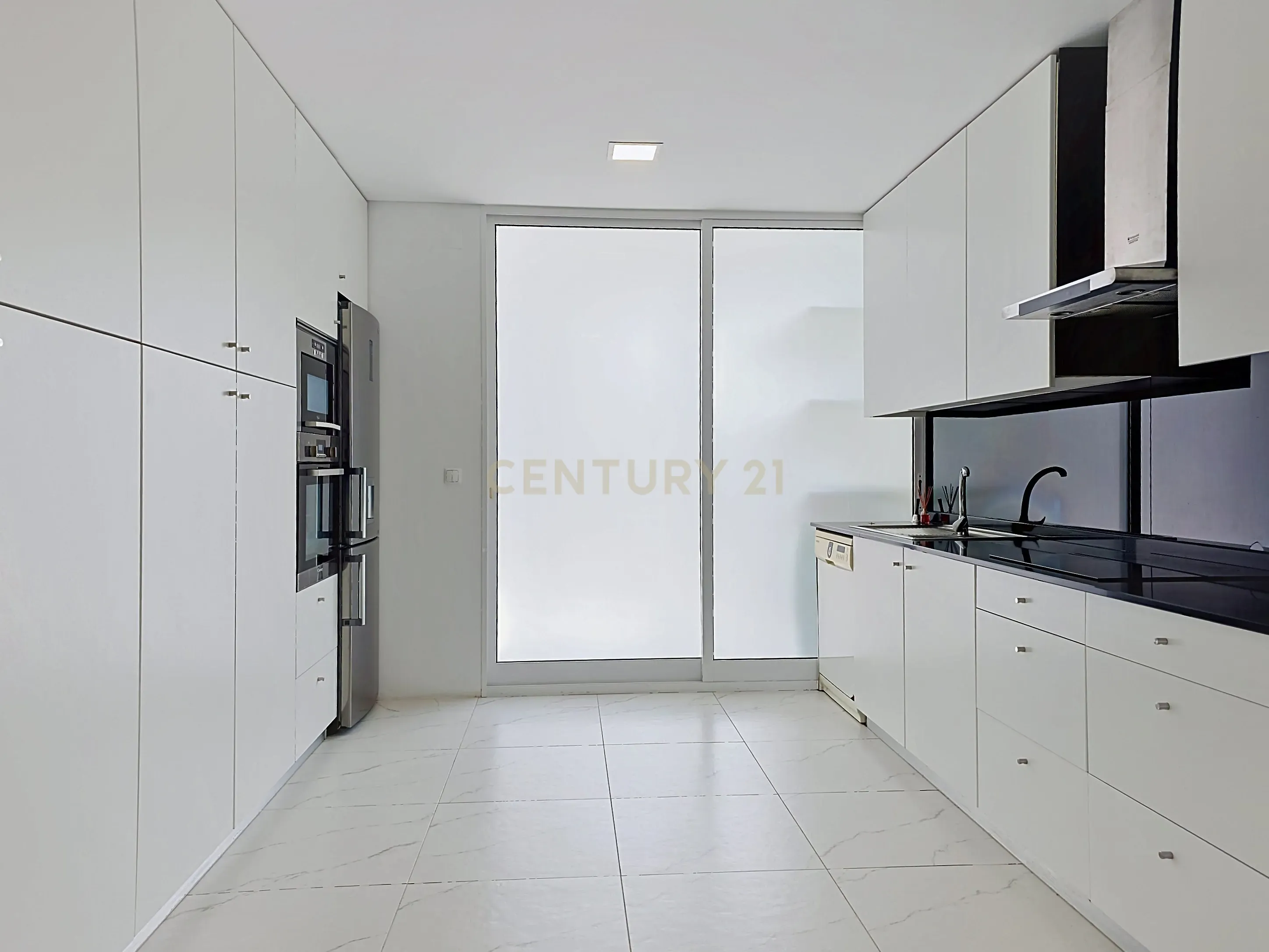 Fotografia 8 de Apartamento T3 em Pico da Pedra, Ribeira Grande