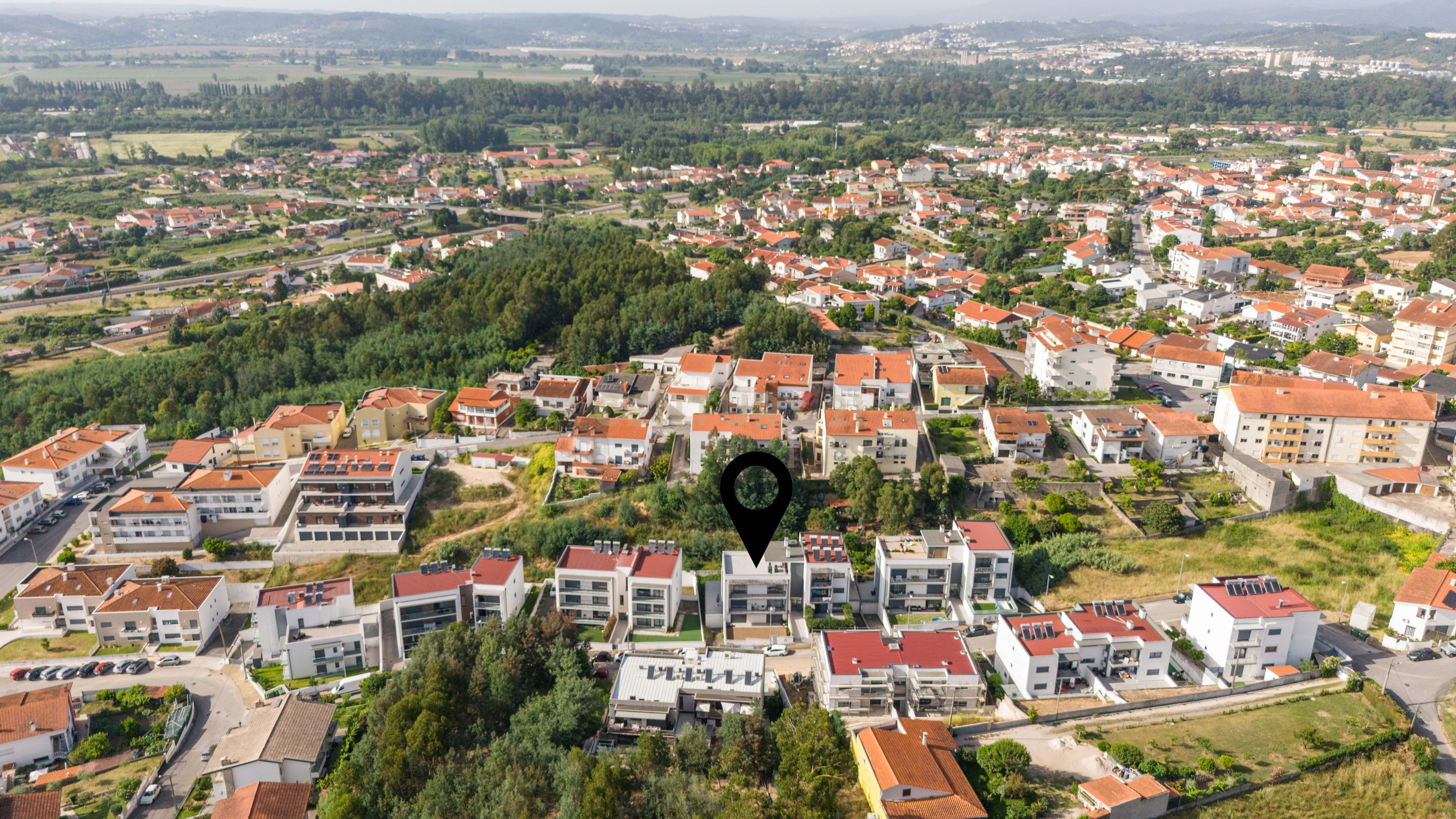 Venda | Apartamento T2 com garagem em São Martinho do Bispo, Coimbra - Image 20