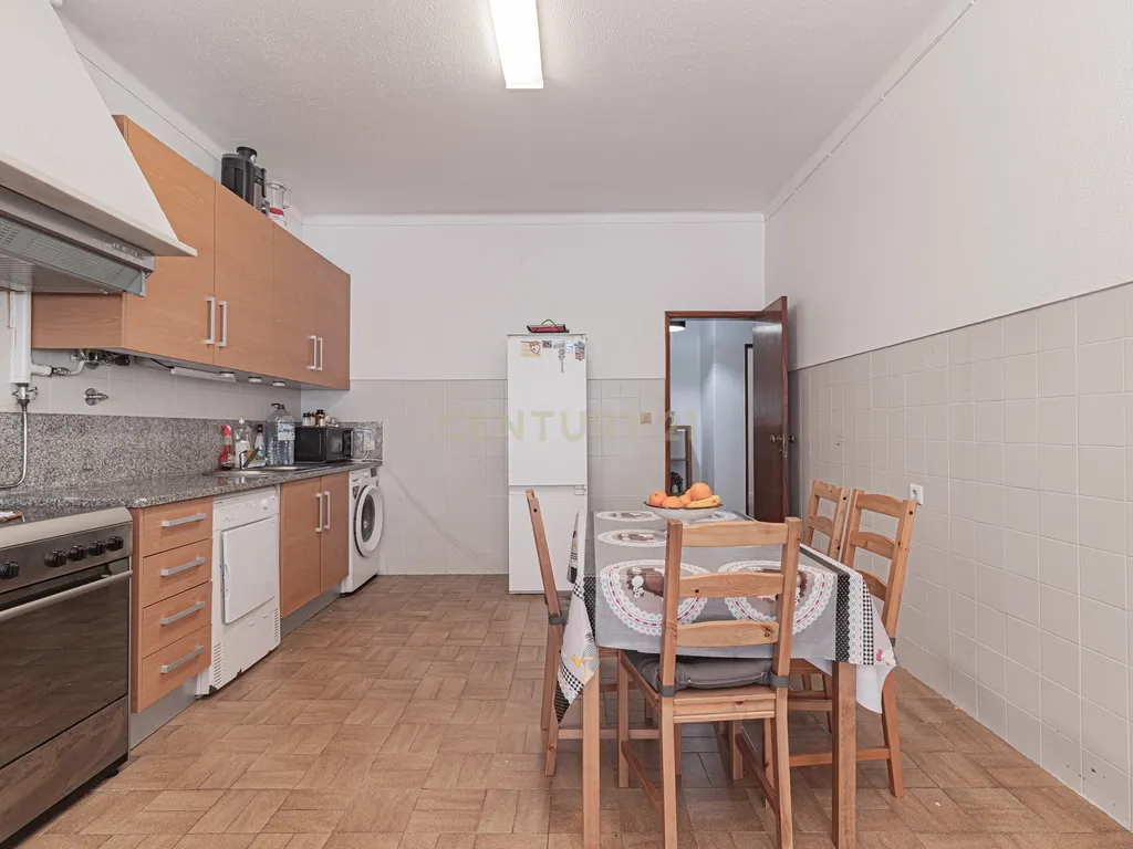 Moradia T4 em Afonseiro - Montijo - Image 21