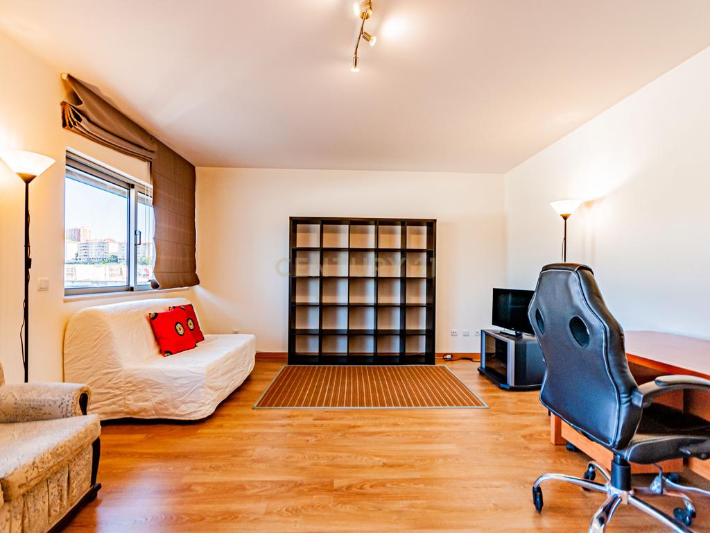 Apartamento T1 - Conchada, Coimbra - Image 1