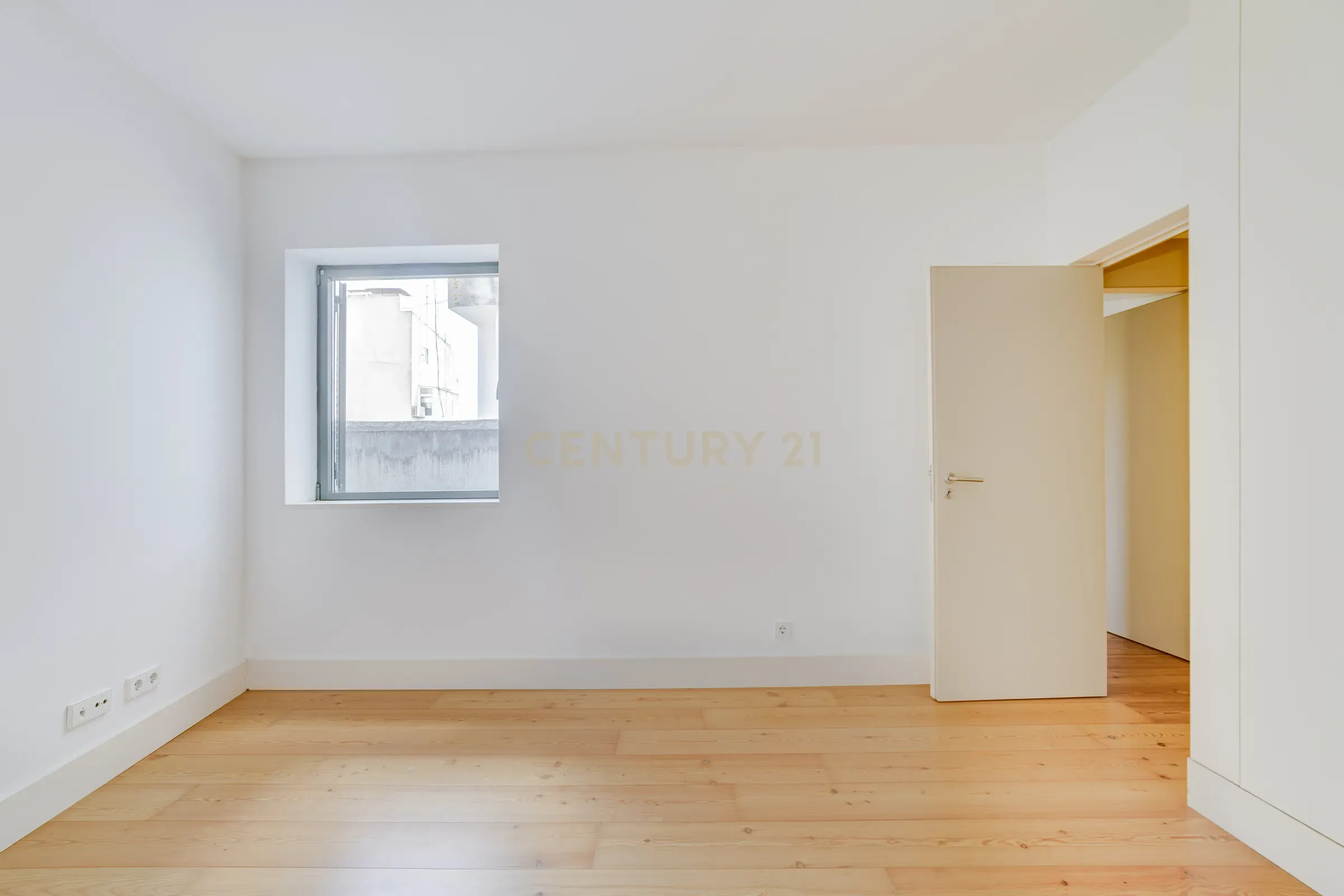 Encantador T2 de 81,5m² no coração do Príncipe Real - Image 15