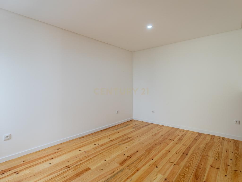 Moradia totalmente renovada no coração de Lisboa, com 4 suites - Image 14