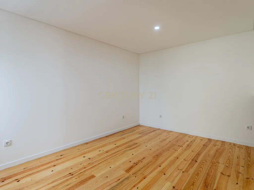 Moradia totalmente renovada no coração de Lisboa, com 4 suites - Image 14