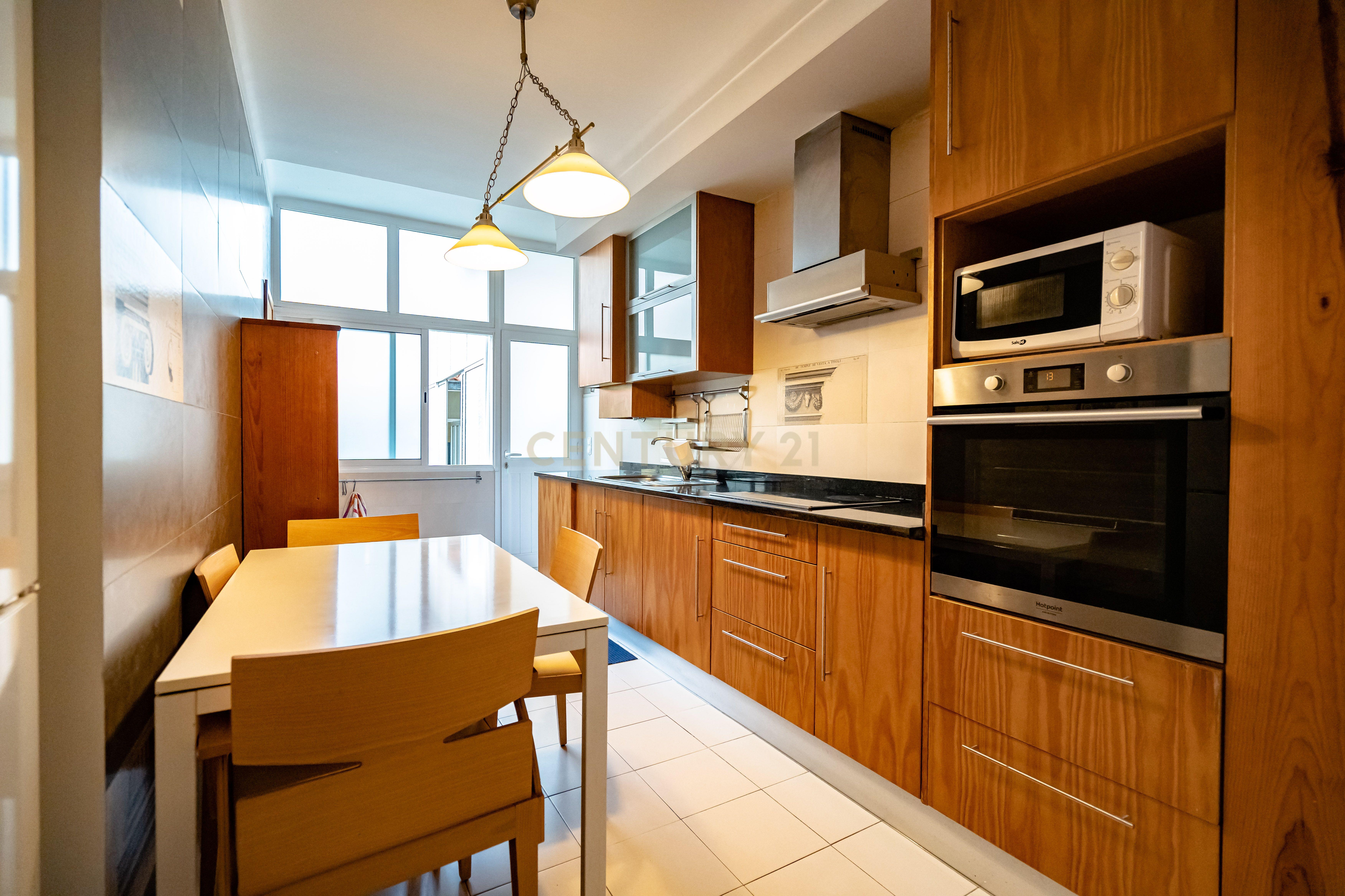 Apartamento T3 à venda em Coimbra (Sé Nova, Santa Cruz, Almedina e São Bartolomeu), Coimbra — foto 25