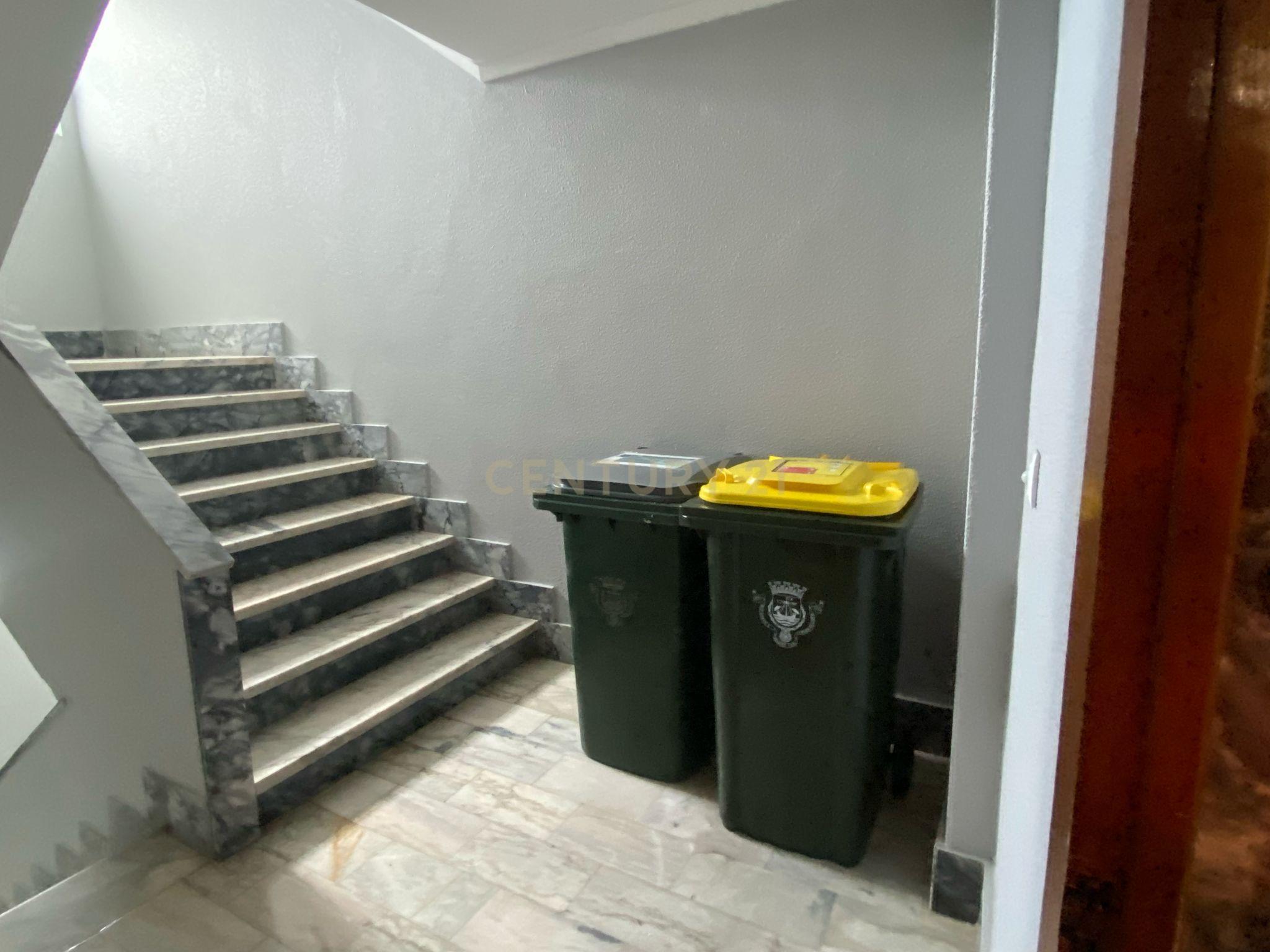 Apartamento T2 em Lisboa - Image 28