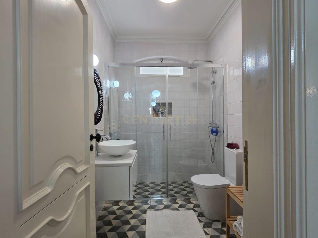 Moradia situada em Beire / Paredes - Image 18