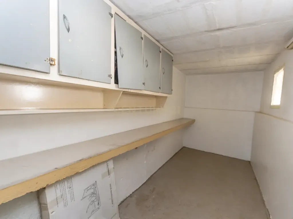 Apartamento T2(+1) Renovado com Logradouro de 100m² – Pronto a Habitar (Mobilado e Equipado) em Paio Pires - Oportunidade Única! - Image 25