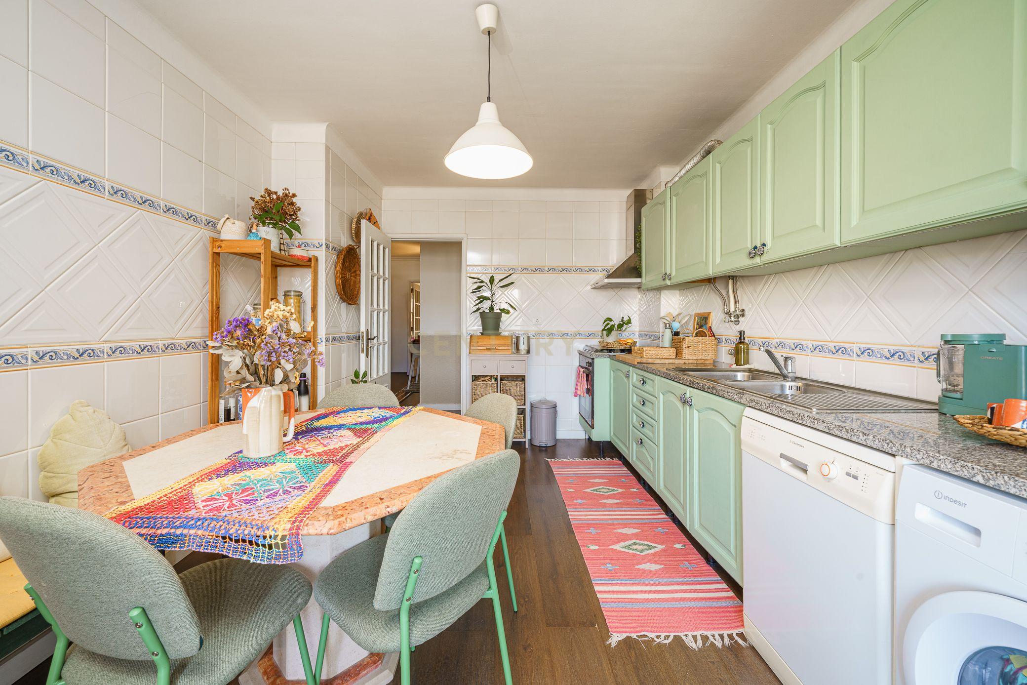 Fotografia 4 de Elegância e Sofisticação – Fantástico Apartamento T3 em Setúbal