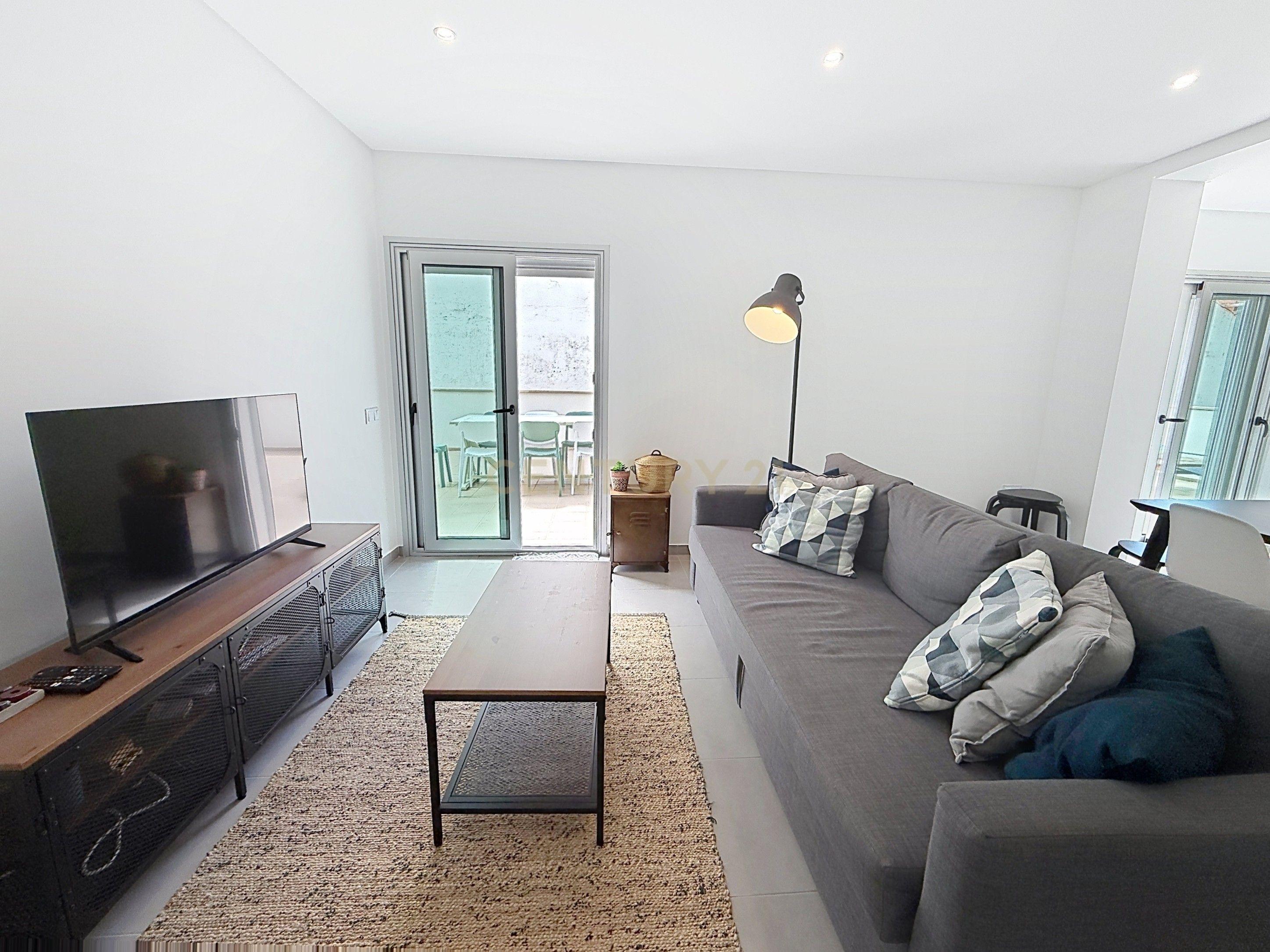Fotografia 3 de Apartamento T2 em Nazaré, Leiria - Oportunidade Única!