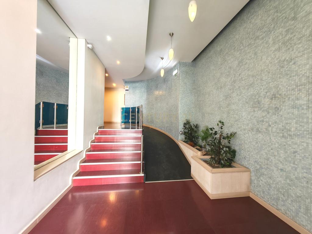 Imóvel T3 espaçoso nas Picoas, com 3 WC, 2 estacionamentos - Image 33
