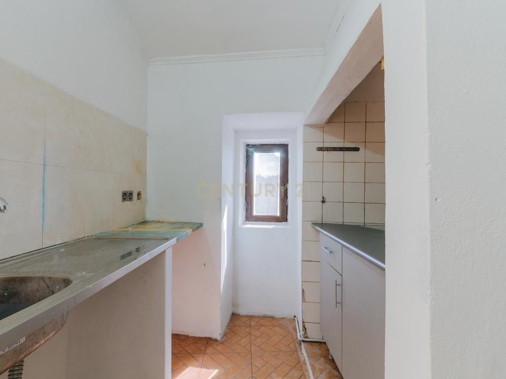 Moradia T1 no centro de Alenquer - Image 3